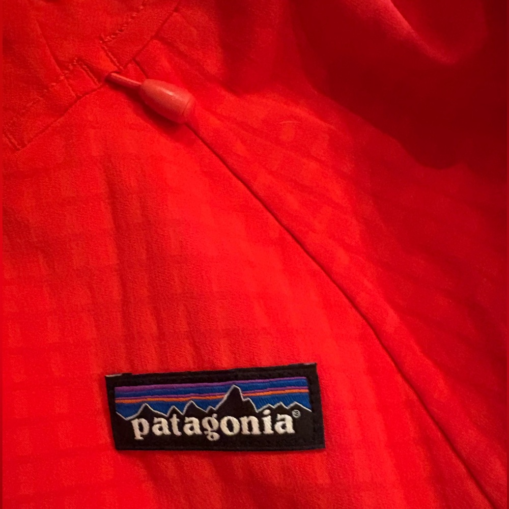 Patagonia Women's Jacket - Picture 10 of 11